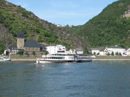 The Rhine Gorge © Alan Heywood